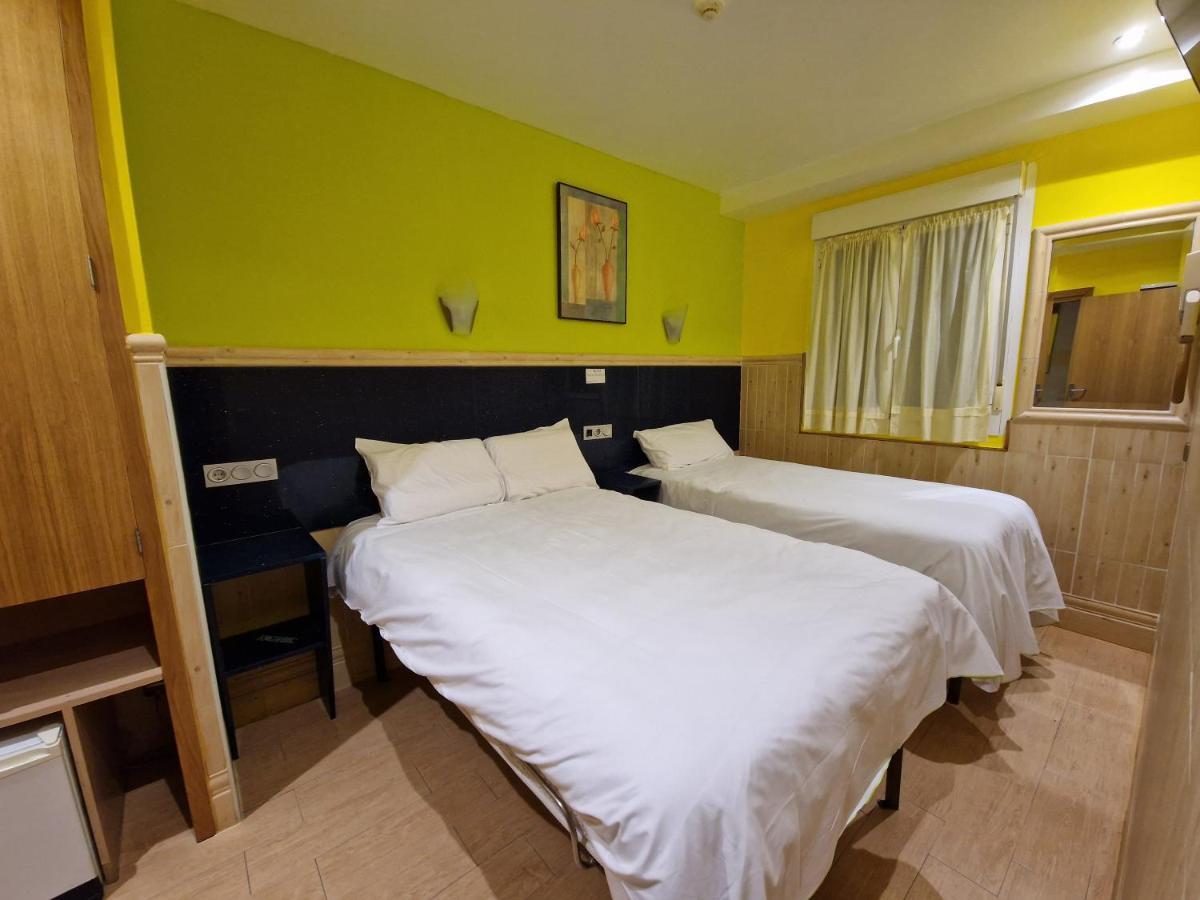 Pension Izar Bat Guesthouse Σαν Σεμπαστιάν Εξωτερικό φωτογραφία