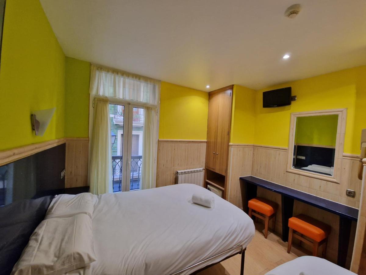 Pension Izar Bat Guesthouse Σαν Σεμπαστιάν Εξωτερικό φωτογραφία