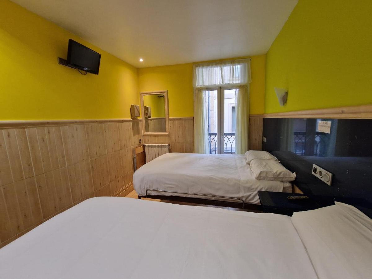Pension Izar Bat Guesthouse Σαν Σεμπαστιάν Εξωτερικό φωτογραφία
